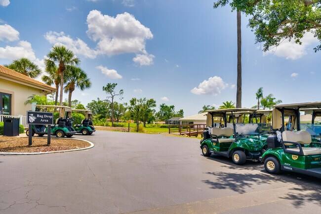 Building Photo - 2130 Rio Nuevo Dr