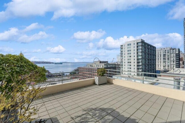 Building Photo - 2 bedroom in Seattle WA 98101