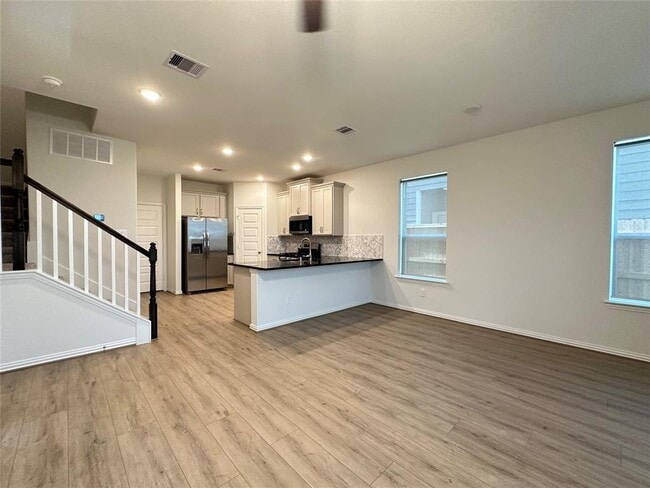 Building Photo - 1626 Revolution Way
