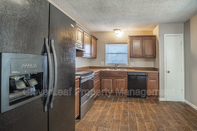 Building Photo - 3421 Turnabout Loop