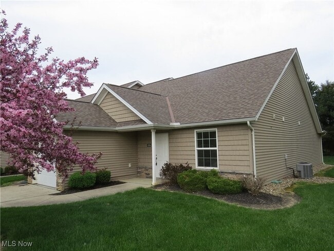 Building Photo - 1751 Blase Nemeth Rd