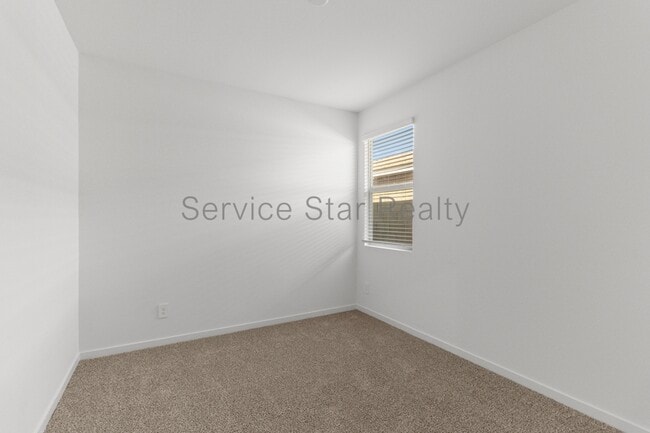 Building Photo - 8629 W Warner St