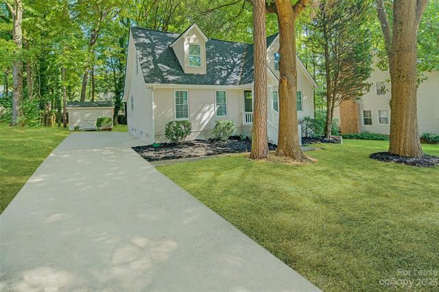 Building Photo - 5806 Katrine Ct