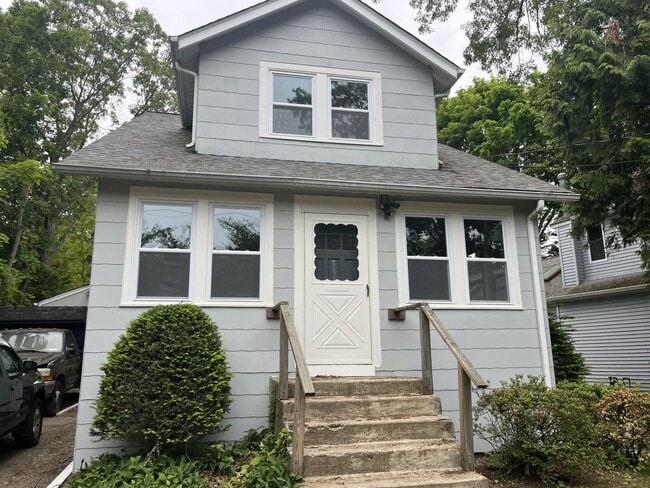 Primary Photo - 55 Ridgefield Rd