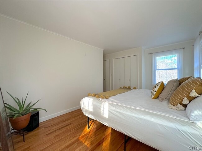 Building Photo - 4055 Bristol Rd