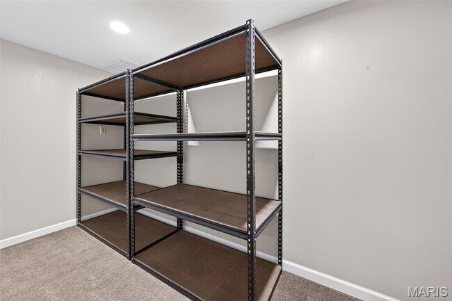 Building Photo - 1203 Dorne Dr