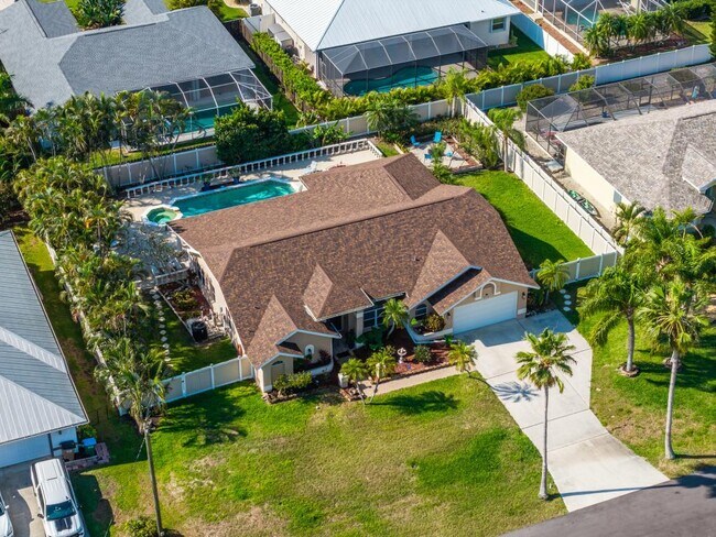 Building Photo - 2310 SW 53rd St