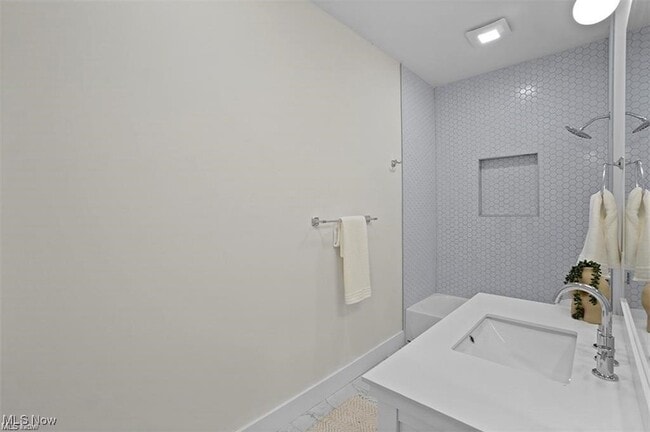 Building Photo - 4210 Peach Ct