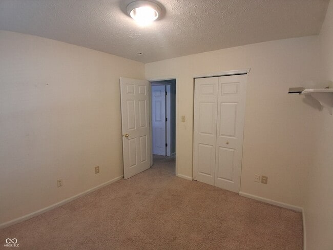 Building Photo - 6660 W Denton Dr