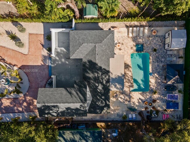 Building Photo - 1730 NE 137th Terrace