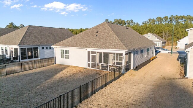 Building Photo - 5016 Cinnamon Run