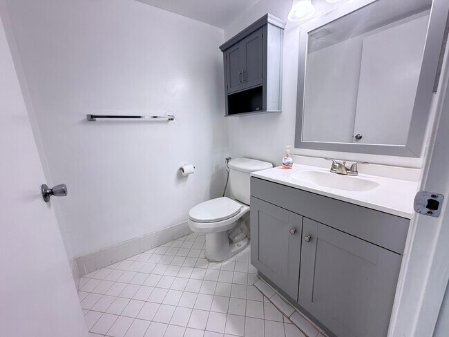 Building Photo - 12650 SW 15th St