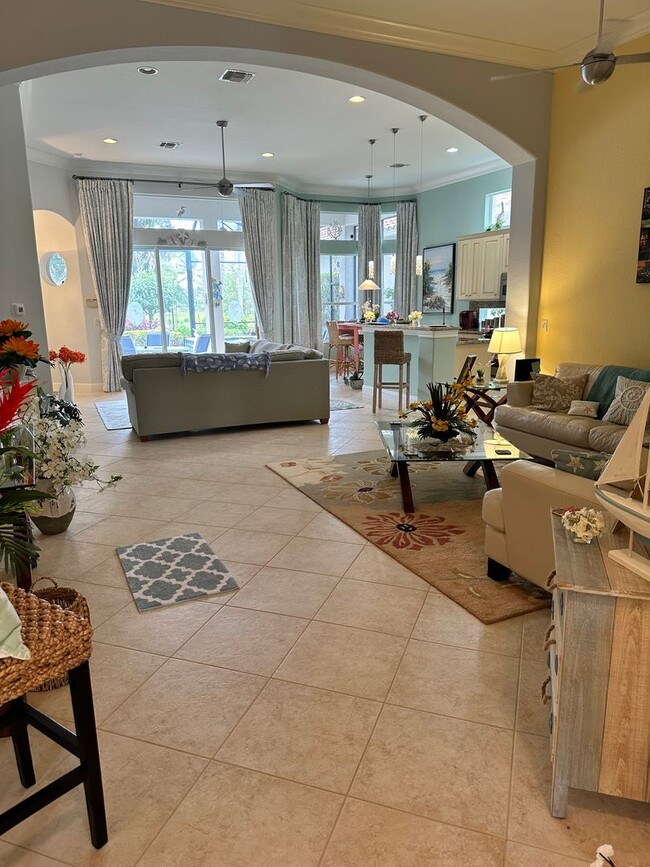 Building Photo - Fully Furnished Seasonal Home Rental with Pool in Fiddlers Creek - AVAIL DEC/JAN!