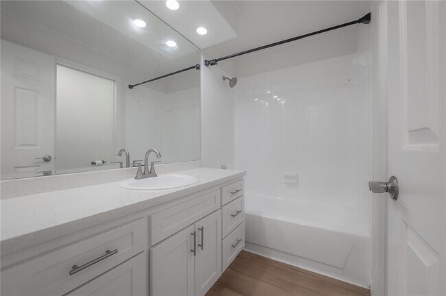 Building Photo - 5026 Cypress Trace Dr