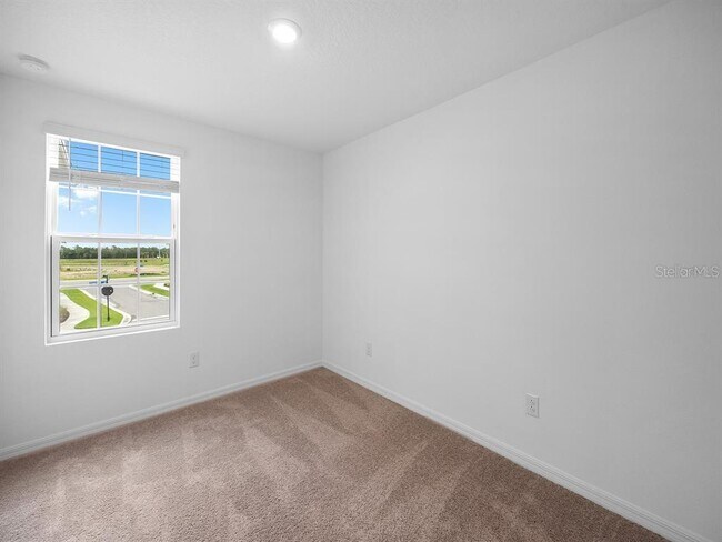 Building Photo - 8500 Lunar Skye St
