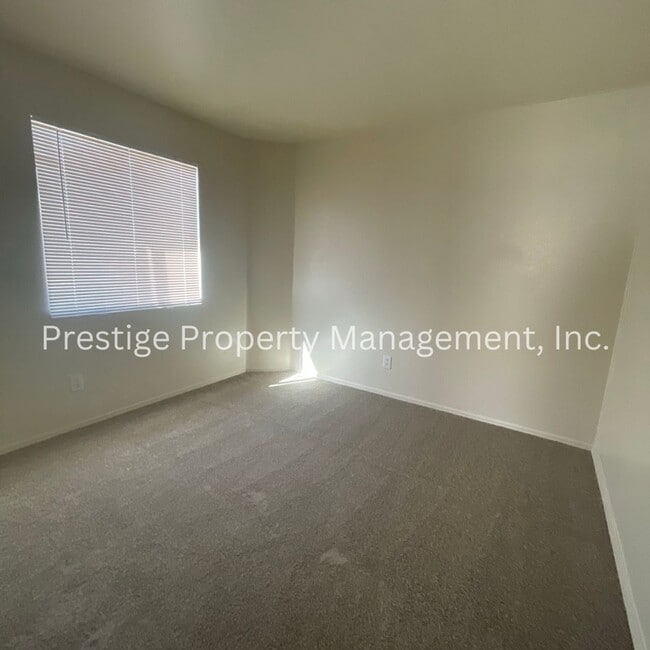 Building Photo - Want to call this 3 bedroom 2.5 bath Home ...