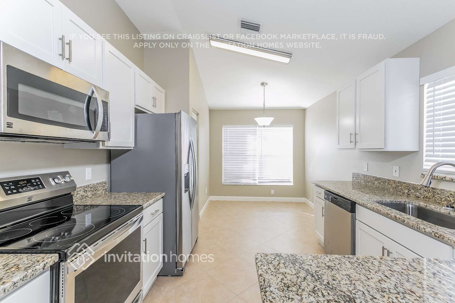 Building Photo - 2557 Ventura Cir