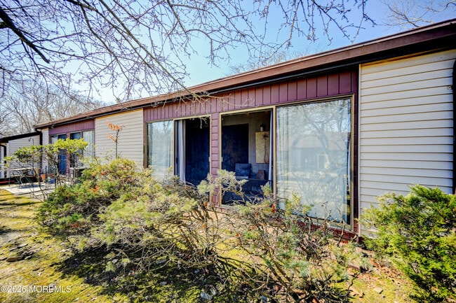 Building Photo - 88 Arrowood Rd