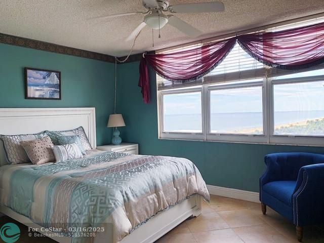 Building Photo - 305 N Pompano Beach Blvd