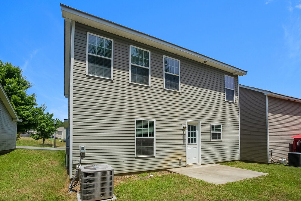 Building Photo - 1029 Ramsgate Dr SW
