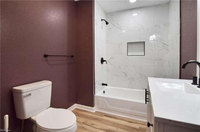 Building Photo - 6015 Arthur Ave