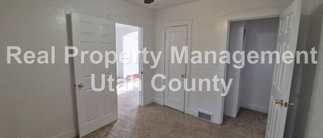 Building Photo - Great Provo Duplex