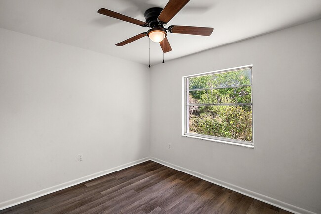 Building Photo - 33830 S Haines Creek Rd