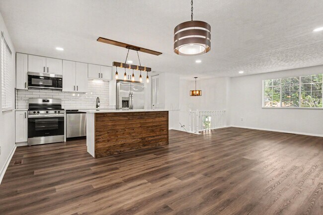 Building Photo - 3861 Orange Blossom Ln