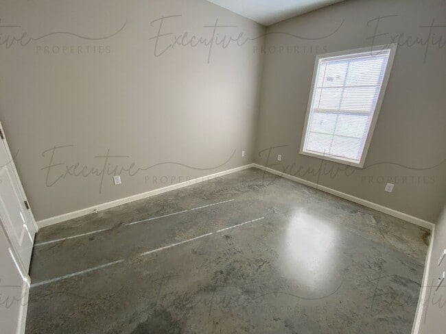 Building Photo - South LC - 3BR/2BA with Carport & Custom Features