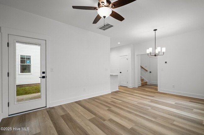 Building Photo - 3206 Belmont Cir