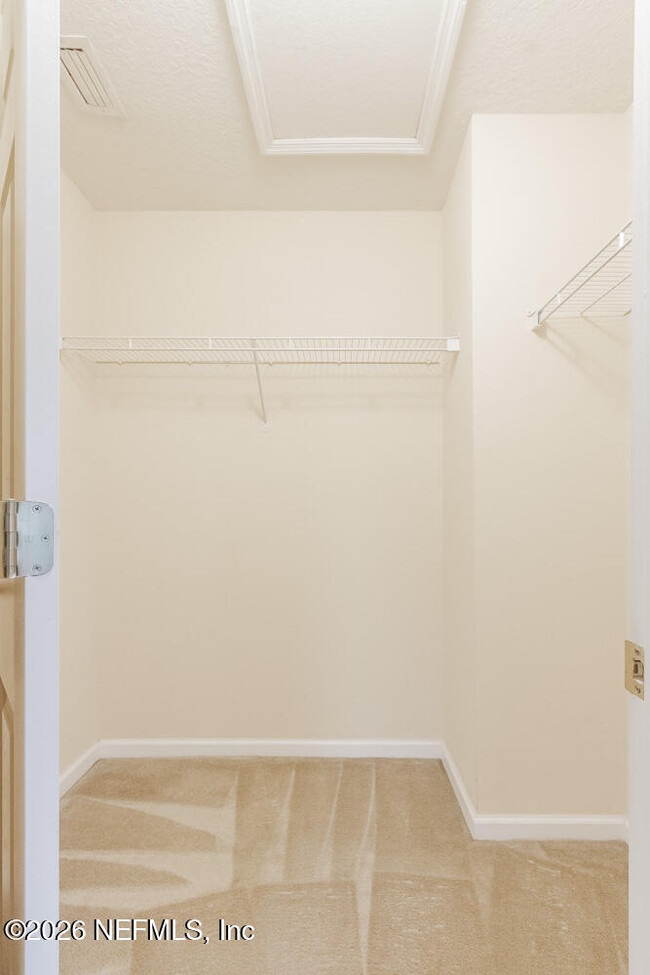 Building Photo - 2307 Sunset Bluff Dr