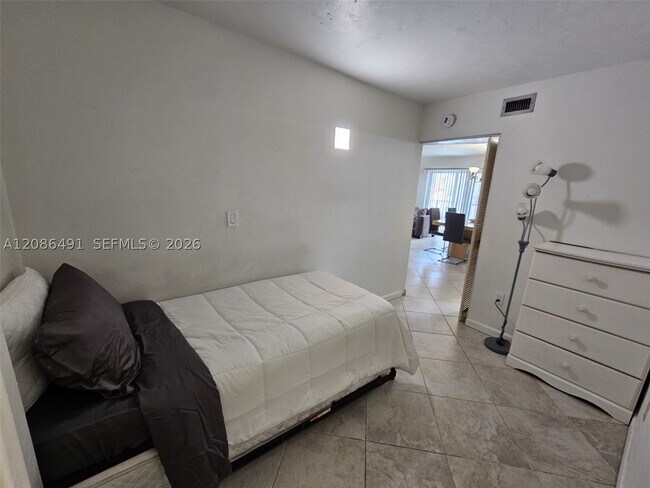 Building Photo - 3605 Indian Creek Dr