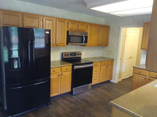 Building Photo - 7626 Almond Springs Dr