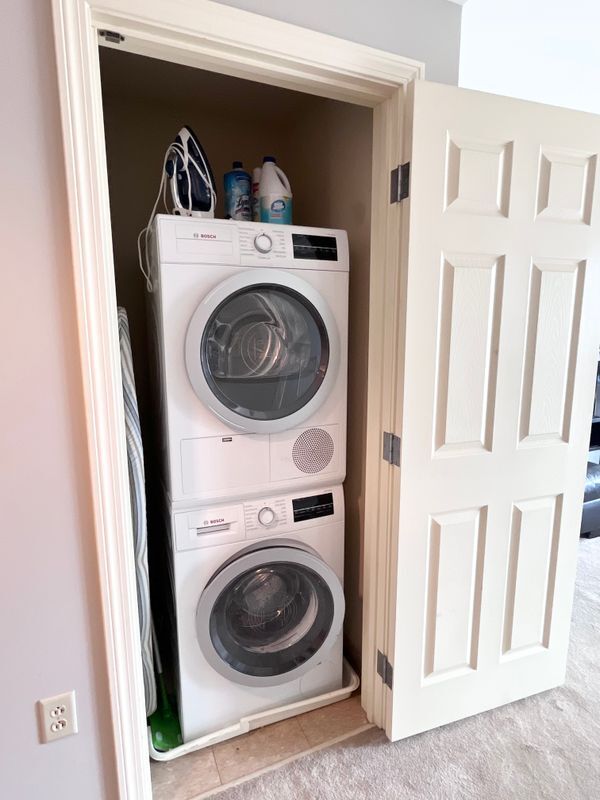 Building Photo - 1 Nassau St