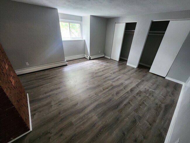 Building Photo - 1511 Hatteras St