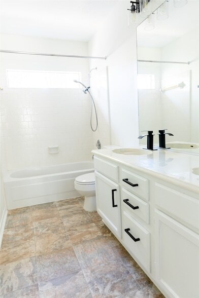 Building Photo - 22 Cottage Grove Pl