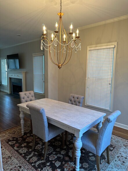 Building Photo - 1018 Harbor Bend Cir