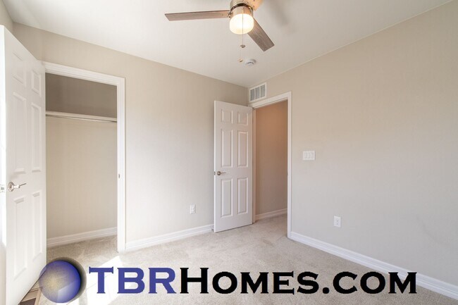 Building Photo - 11924 Norfolk Ct