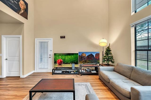 Building Photo - 2410 S 2nd St