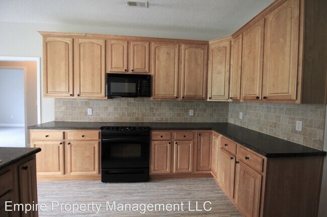 Building Photo - 5013 Patriot Park Dr SE