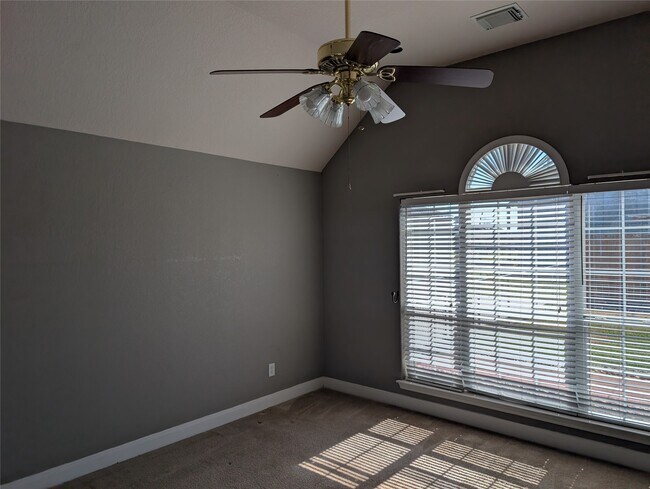 Building Photo - 1915 Running Bear Trail