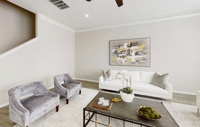 Building Photo - 5609 Mina Way