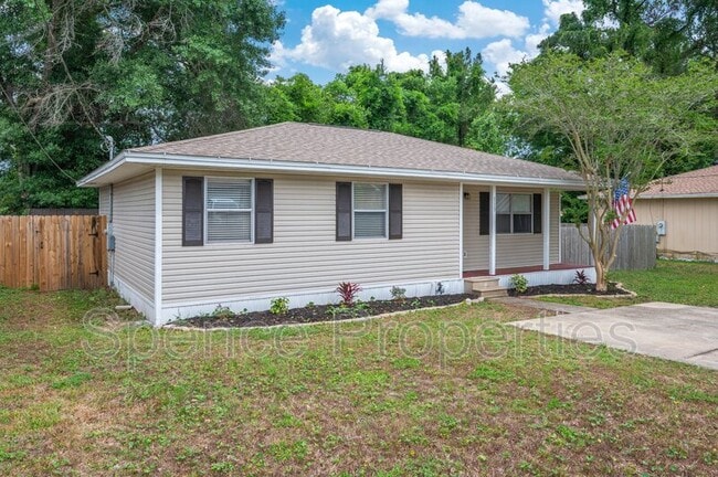 Building Photo - 113 Marimba St