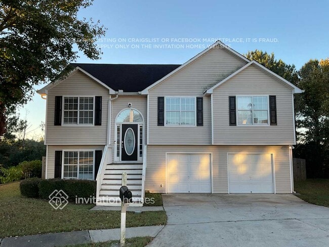 Building Photo - 821 Lorraine Ln