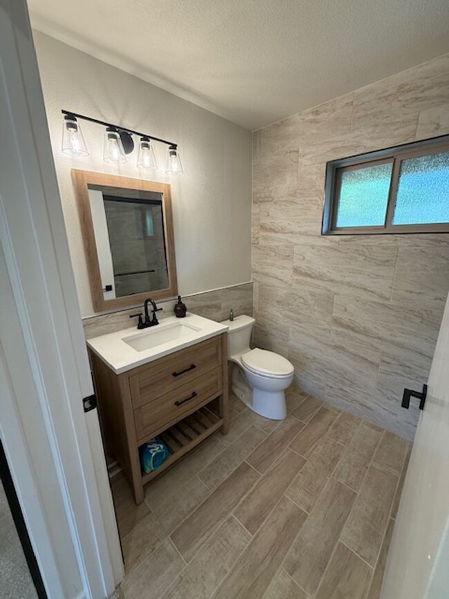 Building Photo - Hacienda Carmel, Remodeled One Bedroom Ava...