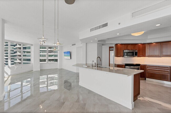 Building Photo - 888 Blvd of the Arts