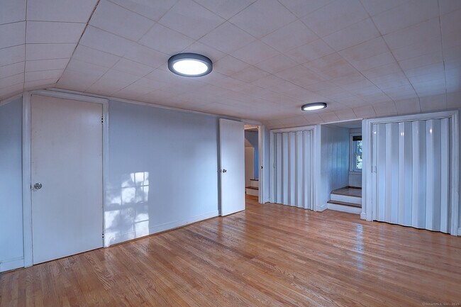 Building Photo - 204 Trout Brook Dr