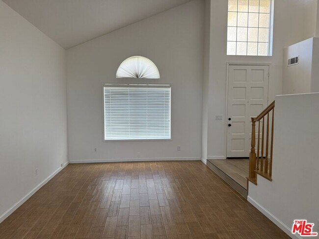 Building Photo - 3119 Fulham Ct