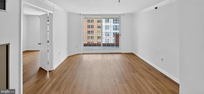 Building Photo - 1230 23rd St NW