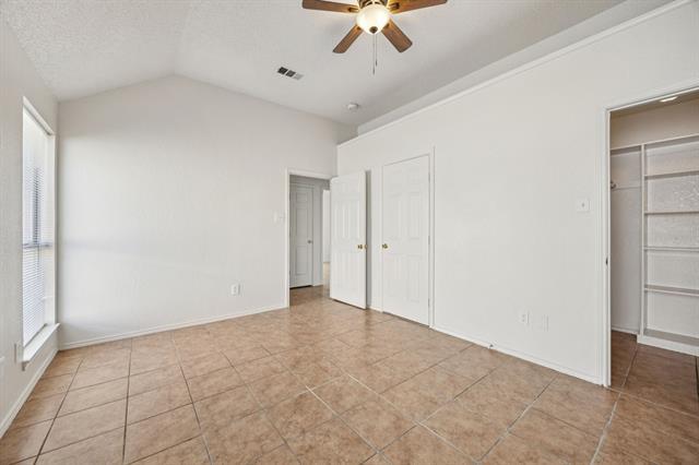 Building Photo - 1602 Develon Dr